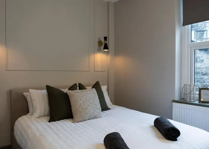 The Verdant Apartment